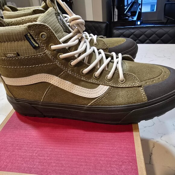 VANS SK8-Hi Waterproof Men's Shoes Olive Drab US Size 10 VN000CVTCX6 NEW - Picture 1 of 13